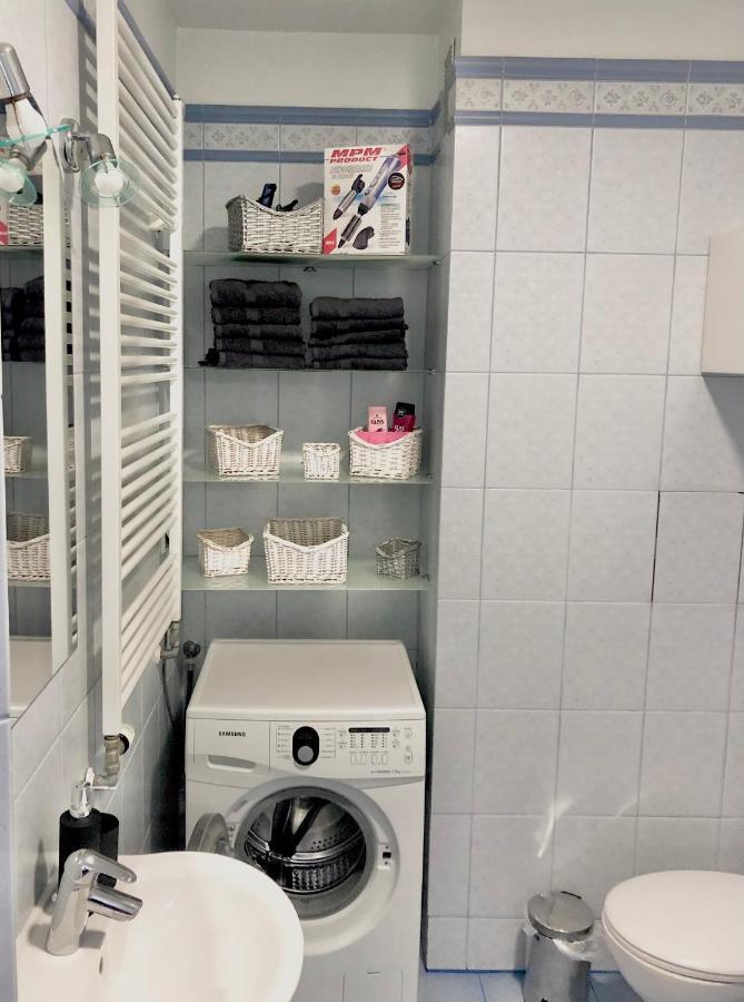 Apartament Family Wroclaw Z Klimatyzacja Parking Daire Dış mekan fotoğraf